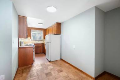Main picture of 2327 NE 55th St