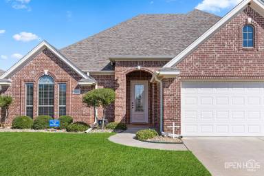 Main picture of 5009 Lantana Dr