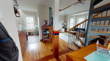 Main picture of 74 Saint Rose St