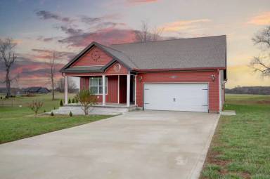 Main picture of 131 Riverbend Dr