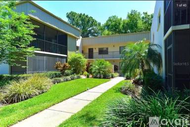 Main picture of 3300 Fox Chase Cir N