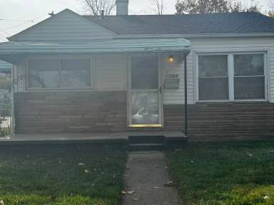 Main picture of 11284 Sherman Ave