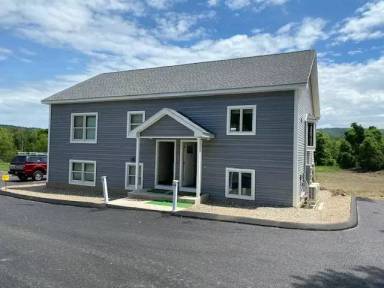 Main picture of 409 N East St