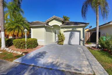 Main picture of 12357 SW 144th Ter