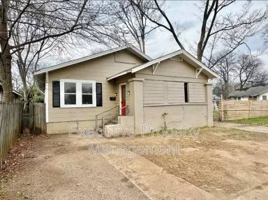 Main picture of 2320 Wesley Ave SW