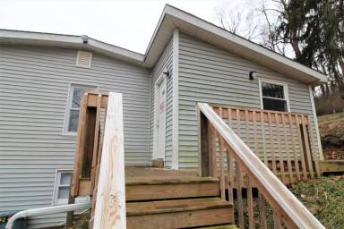 Main picture of 8 Braddock St