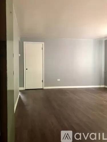 Main picture of 3156 W 80th St