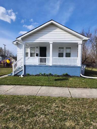Main picture of 341 E Milton Ave