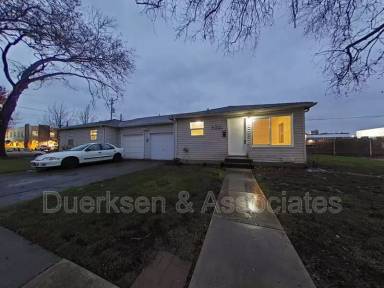 Main picture of 2150 5th Ave SE