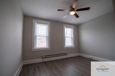 Main picture of 2745 Wilkens Ave