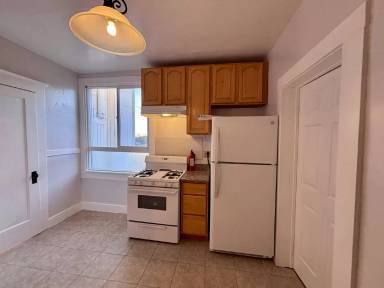 Main picture of 708 Alcatraz Ave