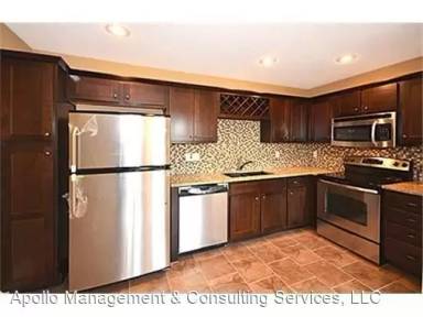 Main picture of 12320 NW Hunter Dr