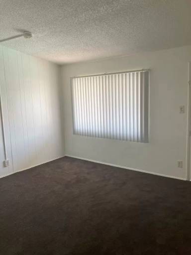 Main picture of 11823 Lakewood Blvd