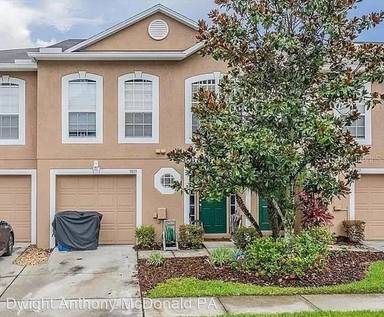 Main picture of 9819 Ashburn Lake Dr