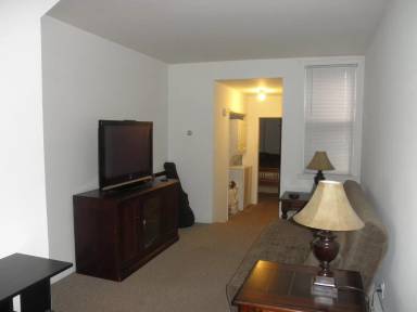 Main picture of 1013 S East Ave