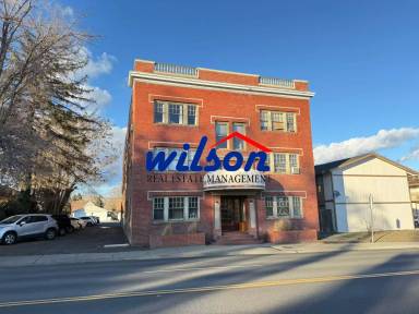 Main picture of 1501 W Yakima Ave