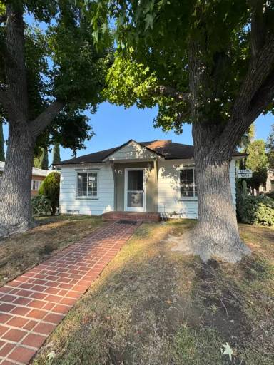 Main picture of 5052 Colfax Ave