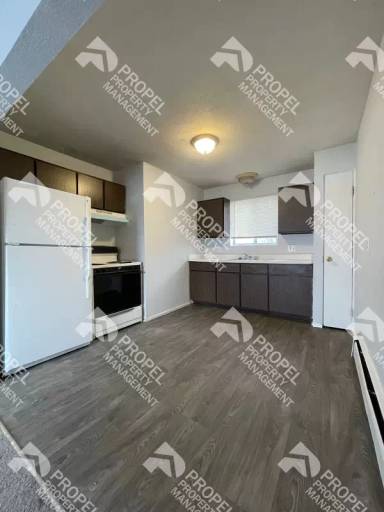 Main picture of Vanhowe Apartments