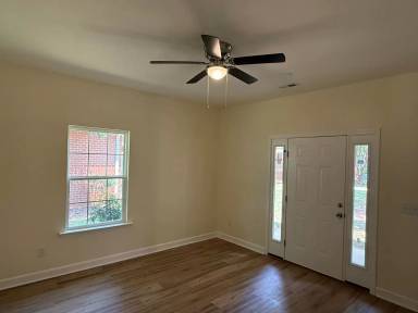 Main picture of 7045 Somerset Springs Dr