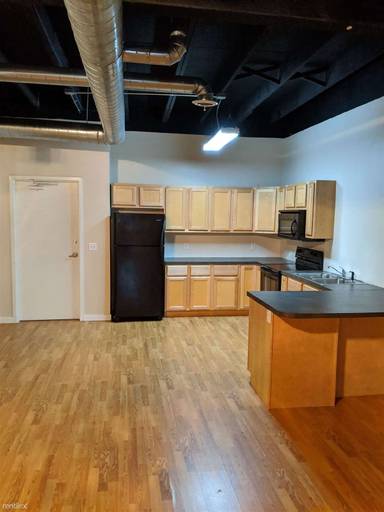 Main picture of 906 Division Ave S