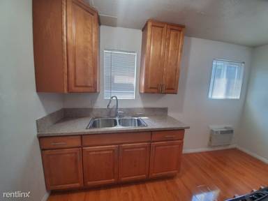 Main picture of 393 Adena St