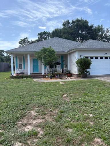 Main picture of 120 Juniper Dr