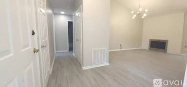Main picture of 7801 Renaissance Ct