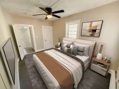 Main picture of 83 River St