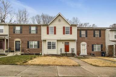 Main picture of 12810 Carousel Ct