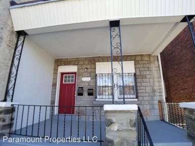 Main picture of 703 S 52nd St
