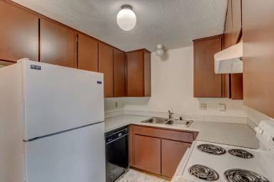 Main picture of 1130 SW Harrier Cir