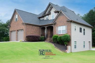 Main picture of 55 Applewood Ln