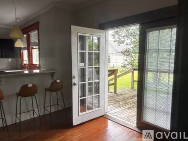 Main picture of 2504 Kavanaugh Rd