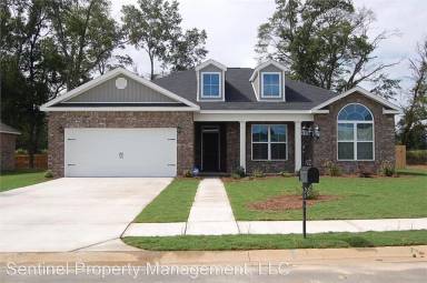 Main picture of 210 Saint Augustine Dr