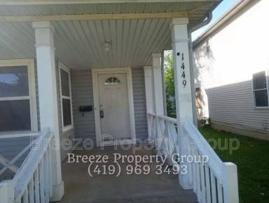 Main picture of 1449 N Huron St