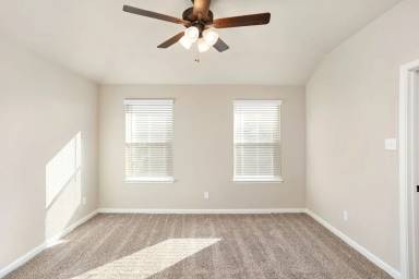 Main picture of 806 Soria Pl