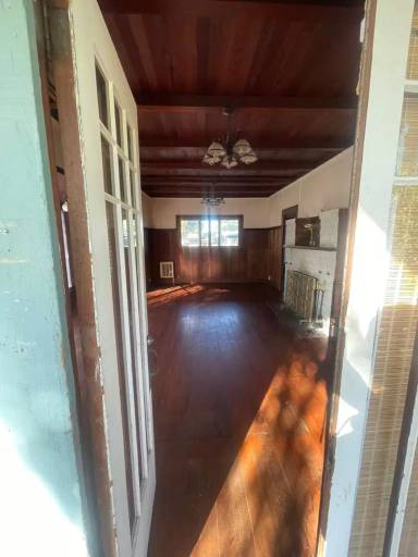Main picture of 235 Alder St