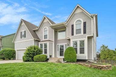 Main picture of 14113 Noland St