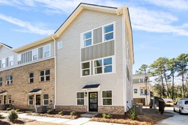 Main picture of 3816 Odom Way