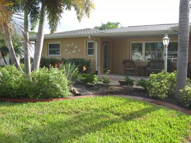 Main picture of 705 Cadiz Rd