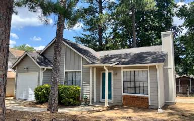 Main picture of 1009 Brandon Hill Way