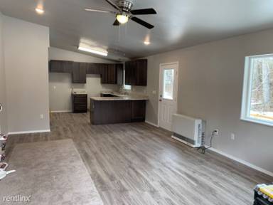 Main picture of 3058 N Greentree St