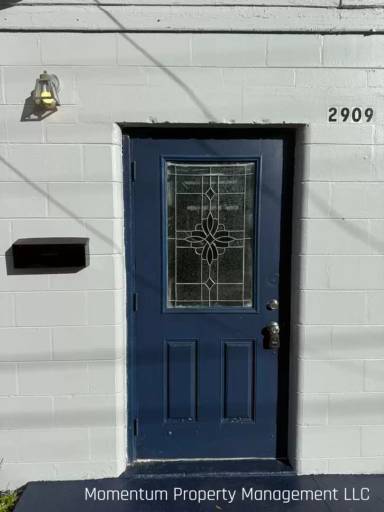 Main picture of 2909 N 17th St