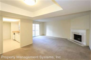Main picture of 650 E 4025 Old Farm Condos