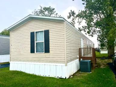 Main picture of 5613 FM 2004 Rd