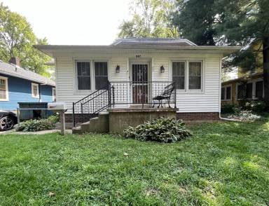 Main picture of 507 E Oregon St