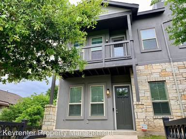 Main picture of 2520 Bluebonnet Ln