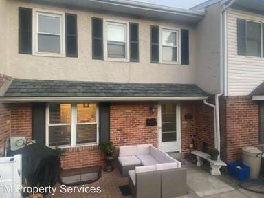 Main picture of 1303 Whitpain Hls