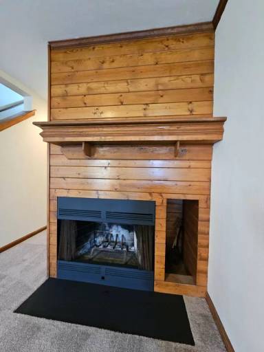 Main picture of 611 Dinwiddie St
