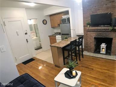 Main picture of 305 E 33rd St